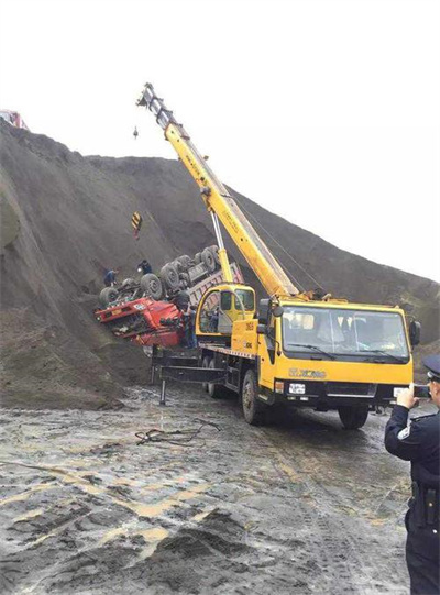 梅县上犹道路救援